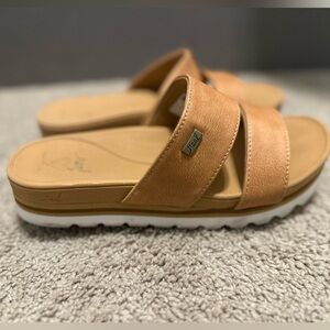 Reef Tan Sandals